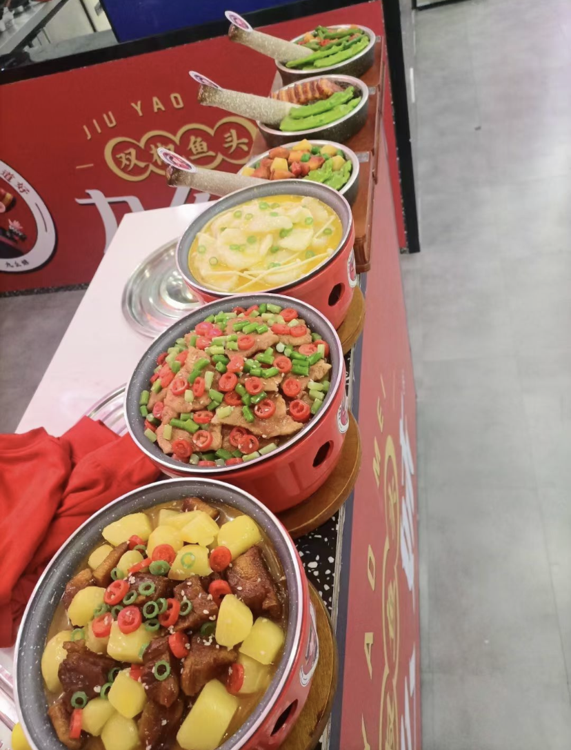 没有厨师，也能搞餐饮？(图4)